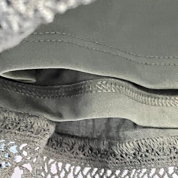 NWOT American Eagle Sage Green Wide Leg Crochet Hem Pull On Pants Womens Small - Picture 8 of 10